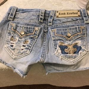 Rock revival shorts size 26